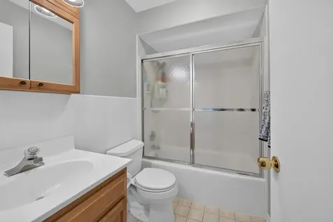 517 West North Street Itasca IL 60143