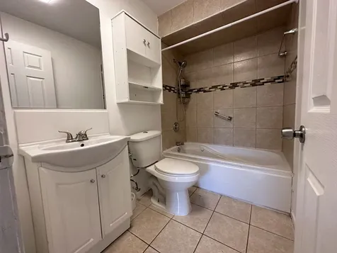 10029 Harnew Road E Oak Lawn IL 60453