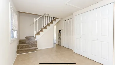10029 Harnew Road E Oak Lawn IL 60453