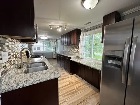 10029 Harnew Road E Oak Lawn IL 60453
