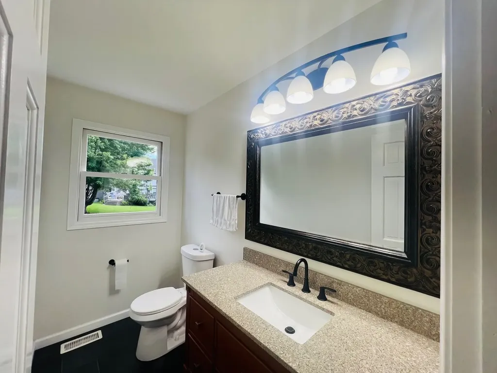 1682 Ithaca Drive Naperville IL 60565