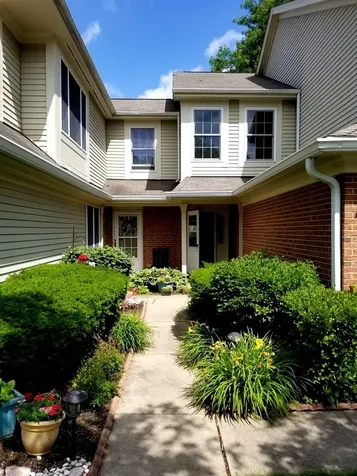 30W023 Laurel Court Warrenville IL 60555