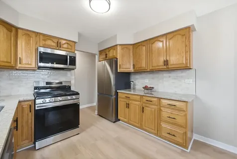 2846 East 127th Street Chicago IL 60633