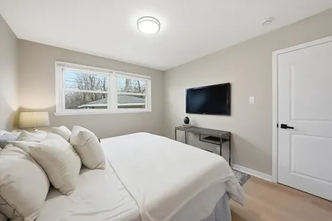 2846 East 127th Street Chicago IL 60633