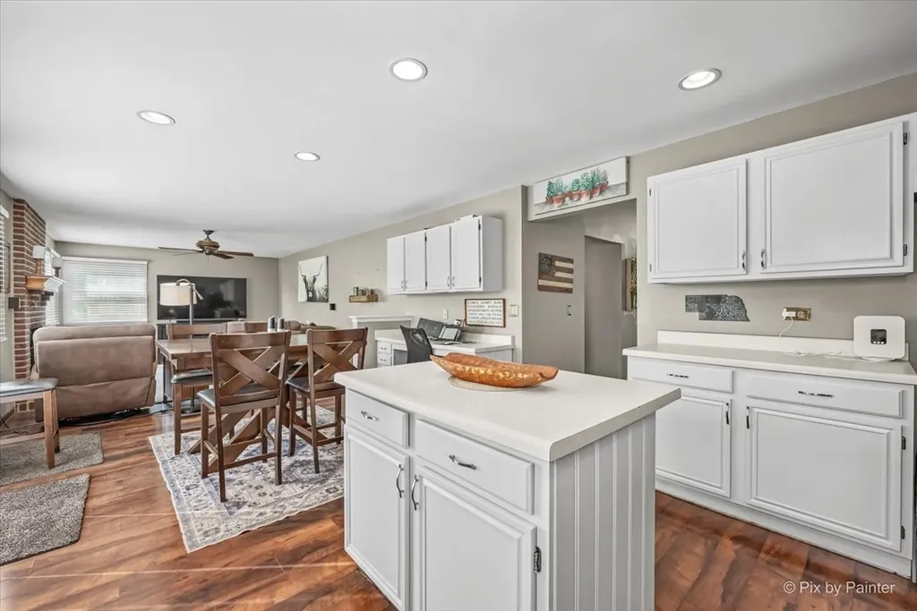 5418 Crossview Lane Lake In The Hills IL 60156