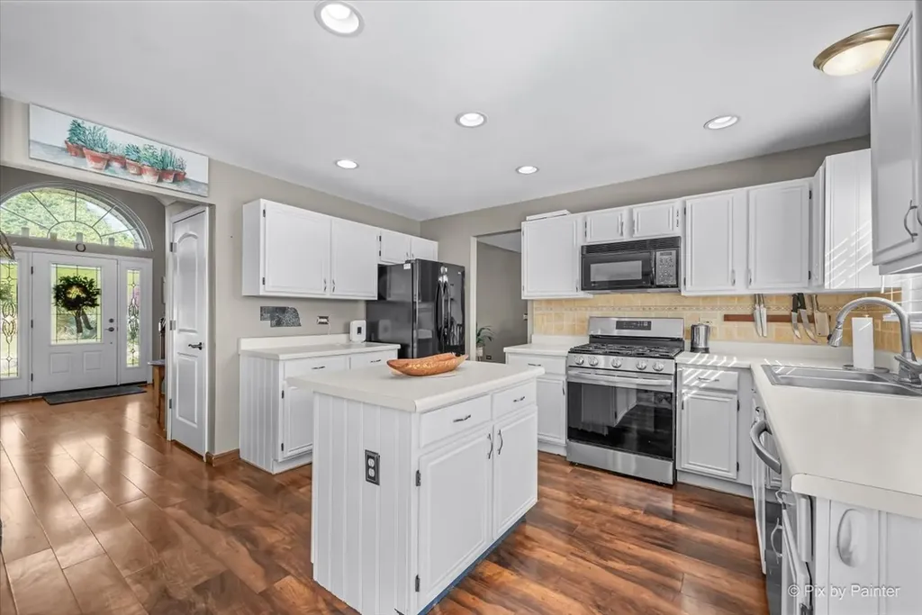 5418 Crossview Lane Lake In The Hills IL 60156