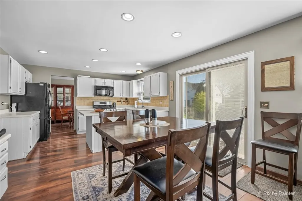 5418 Crossview Lane Lake In The Hills IL 60156