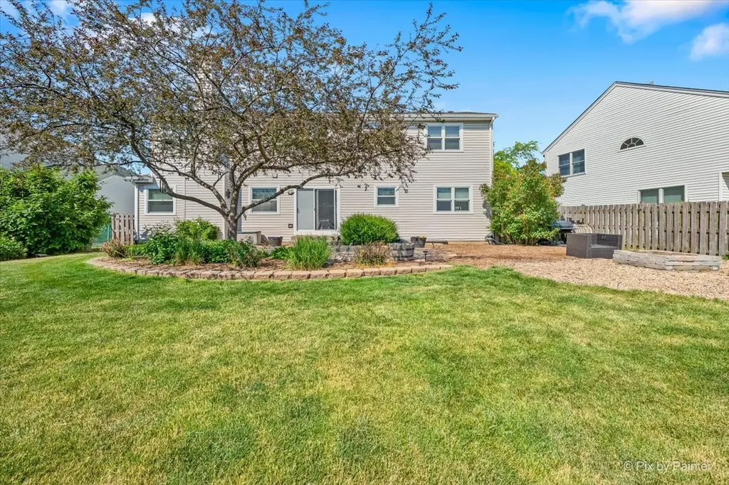 5418 Crossview Lane Lake In The Hills IL 60156