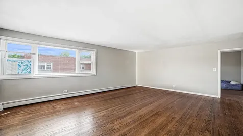 2411 West Balmoral Avenue Chicago IL 60625