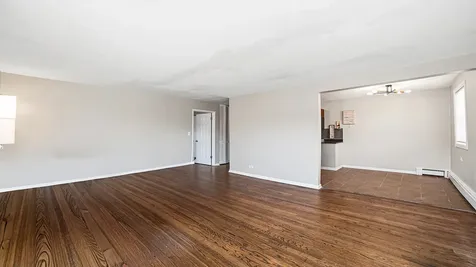 2411 West Balmoral Avenue Chicago IL 60625