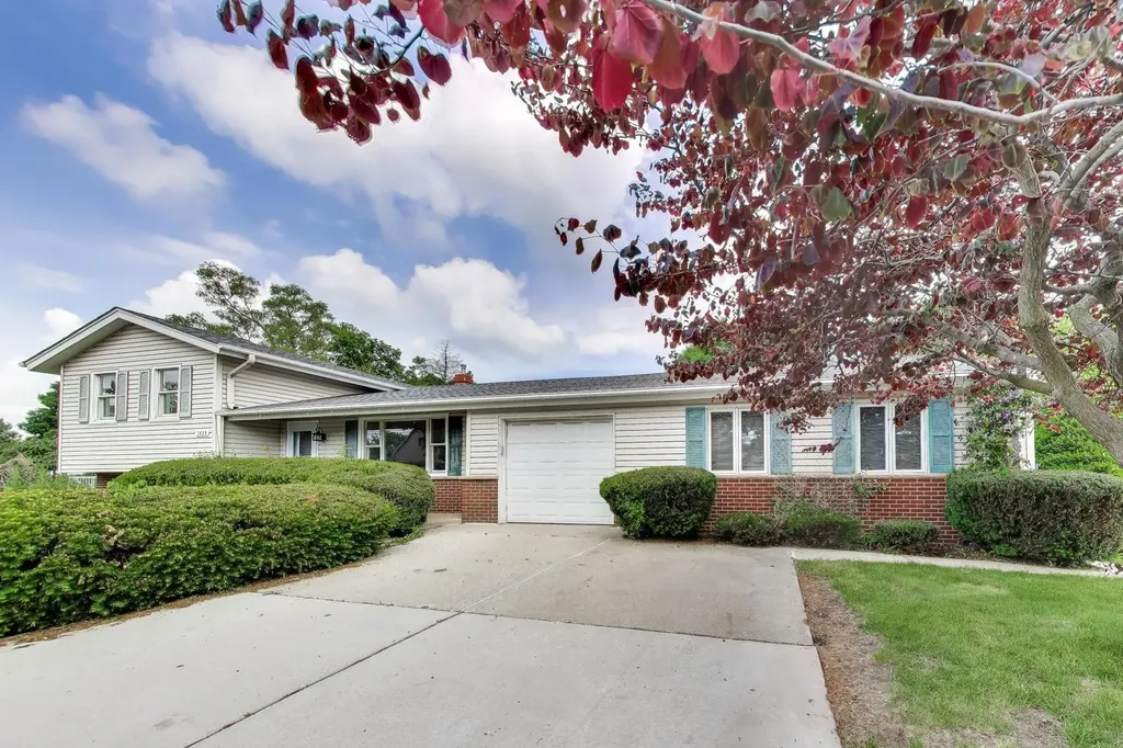 5455 South Catherine Avenue Countryside IL 60525