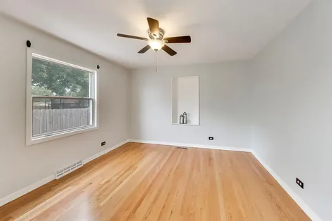 5455 South Catherine Avenue Countryside IL 60525