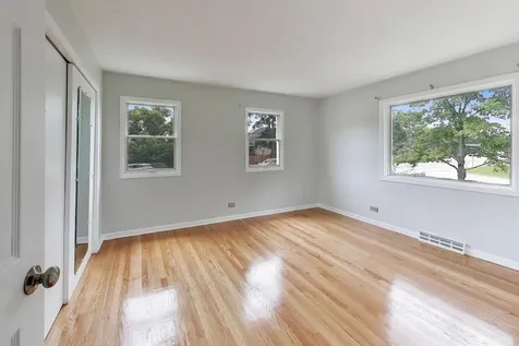 5455 South Catherine Avenue Countryside IL 60525