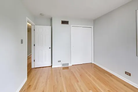 5455 South Catherine Avenue Countryside IL 60525