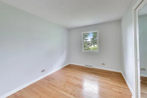 5455 South Catherine Avenue Countryside IL 60525