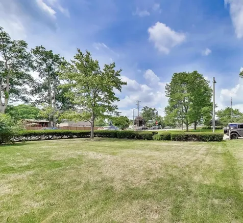 5455 South Catherine Avenue Countryside IL 60525