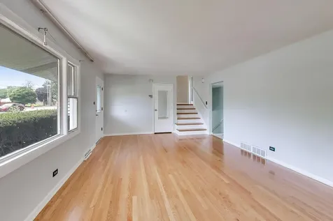 5455 South Catherine Avenue Countryside IL 60525