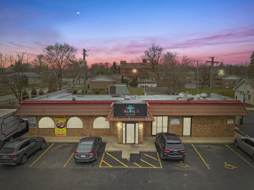 405 East 159th Street Harvey IL 60426