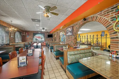 405 East 159th Street Harvey IL 60426