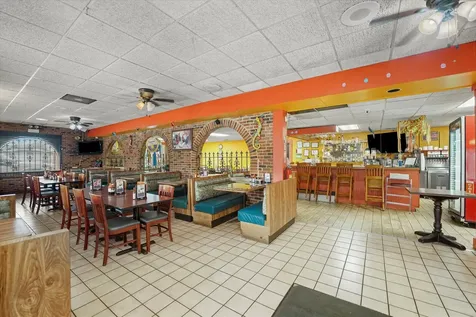 405 East 159th Street Harvey IL 60426