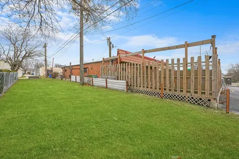 405 East 159th Street Harvey IL 60426