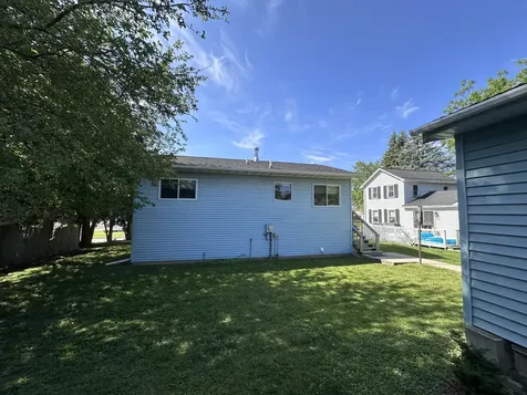 147 7TH Street Lasalle IL 61301