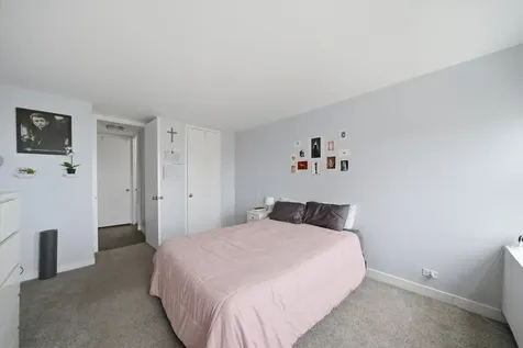 2626 North Lakeview Avenue Chicago IL 60614