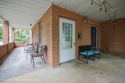 131 South 7th Street Dekalb IL 60115
