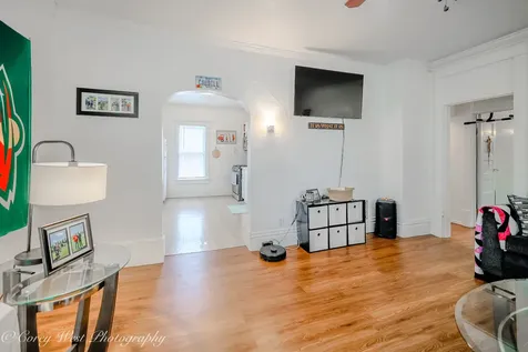 131 South 7th Street Dekalb IL 60115