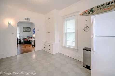 131 South 7th Street Dekalb IL 60115