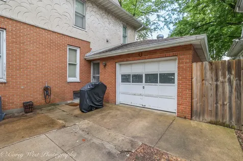 131 South 7th Street Dekalb IL 60115