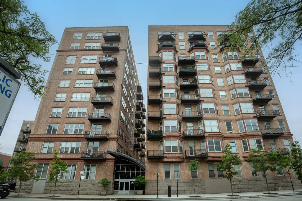 500 South Clinton Street Chicago IL 60607