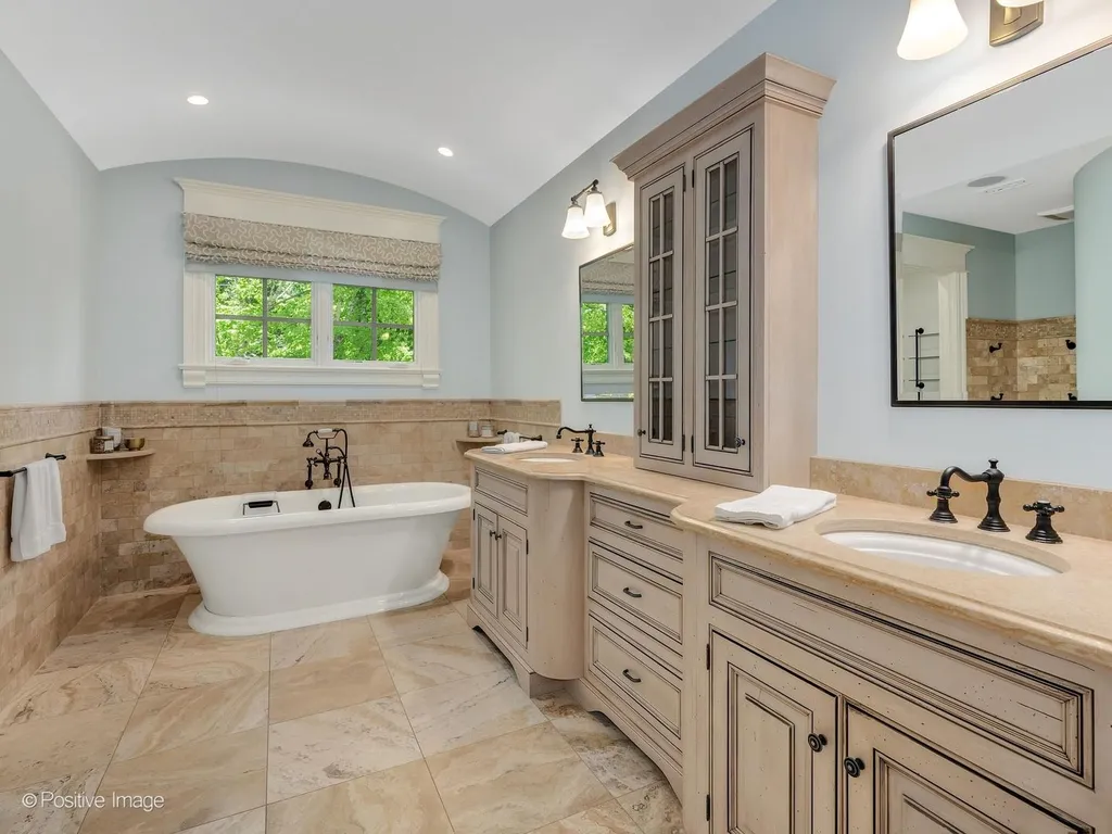 1757 Banchory Court Downers Grove IL 60515
