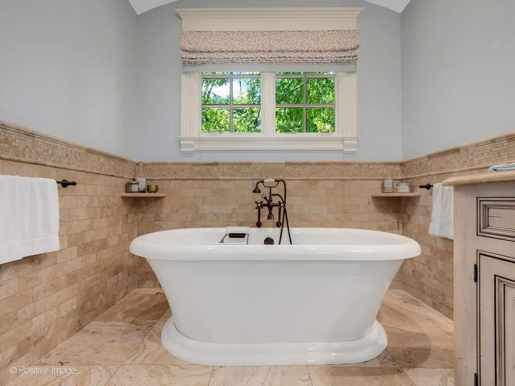 1757 Banchory Court Downers Grove IL 60515