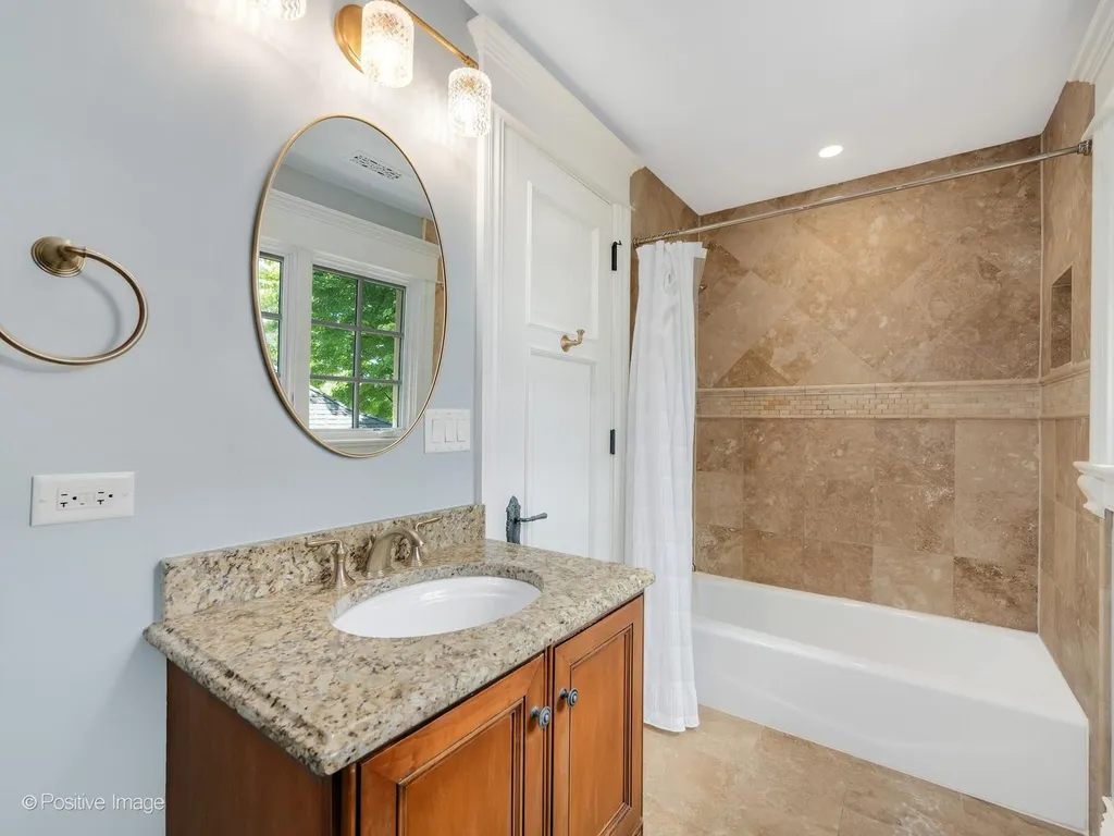 1757 Banchory Court Downers Grove IL 60515