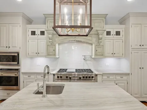 1757 Banchory Court Downers Grove IL 60515