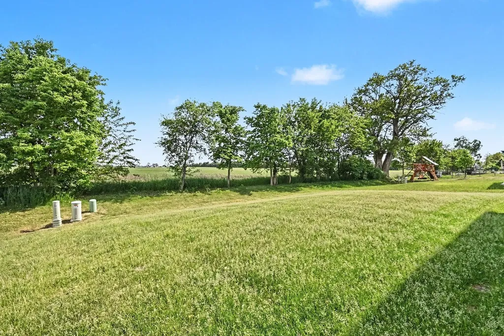 26530 West Red Apple Road Plainfield IL 60585
