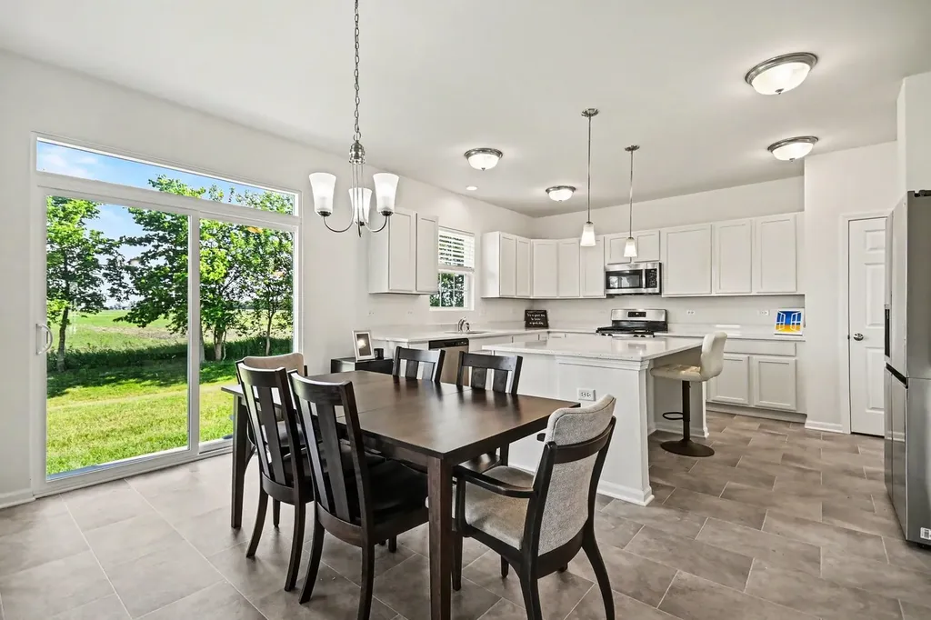 26530 West Red Apple Road Plainfield IL 60585