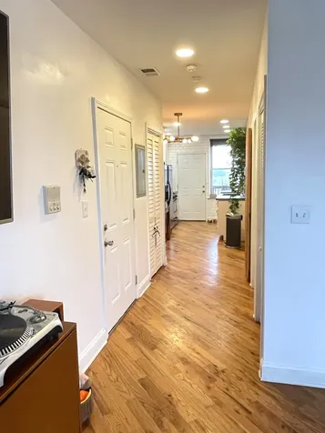 3914 West Cortland Street Chicago IL 60647