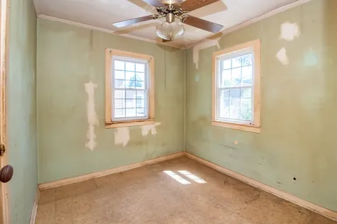 313 Highmoor Drive Round Lake Park IL 60073