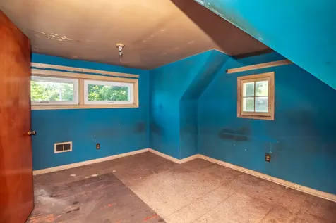 313 Highmoor Drive Round Lake Park IL 60073