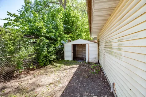 313 Highmoor Drive Round Lake Park IL 60073