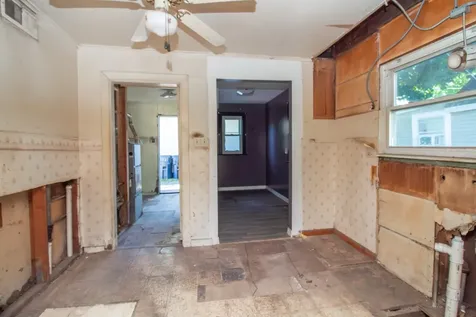 313 Highmoor Drive Round Lake Park IL 60073