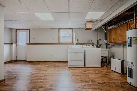 2729 Lowery Court Zion IL 60099