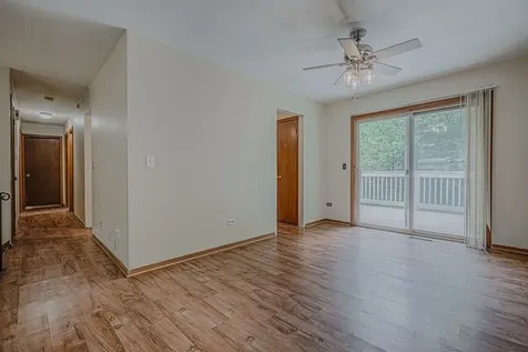 2729 Lowery Court Zion IL 60099
