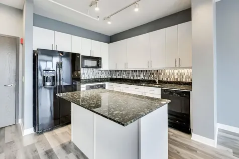 737 West Washington Boulevard Chicago IL 60661