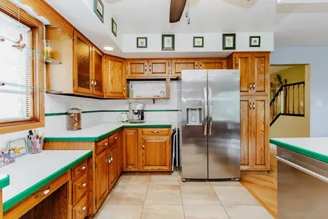 7022 Birchwood Avenue Niles IL 60714