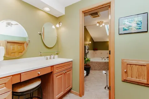 7022 Birchwood Avenue Niles IL 60714