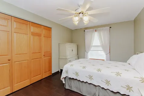 7022 Birchwood Avenue Niles IL 60714