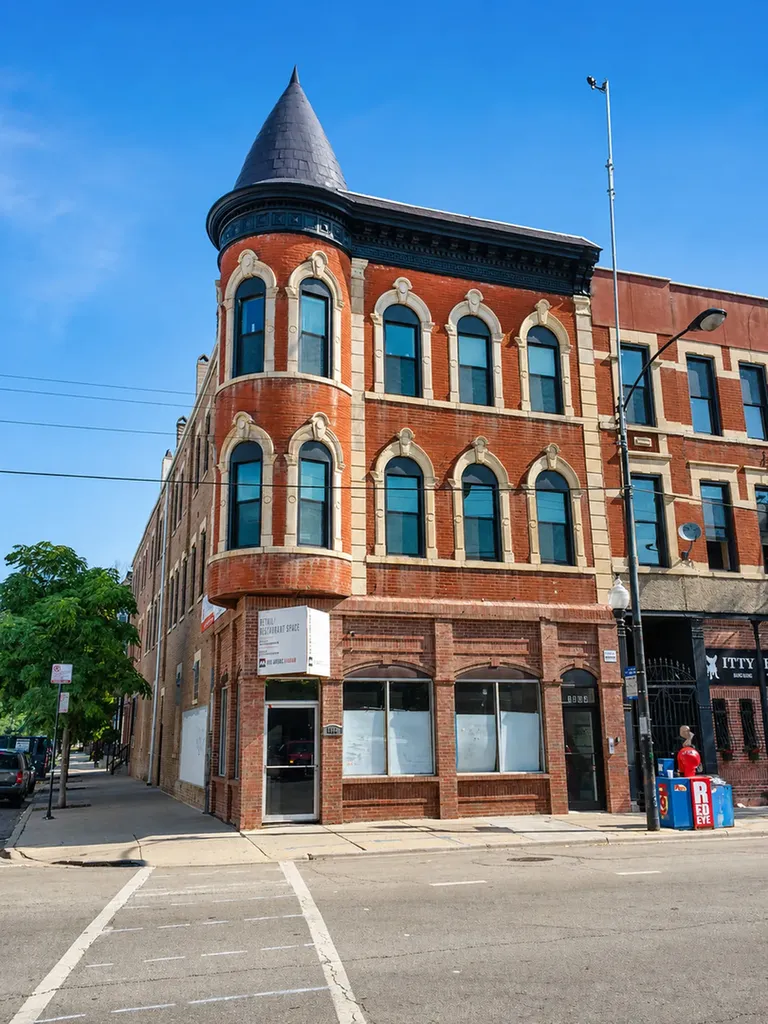 1044 West 18th Street Chicago IL 60608
